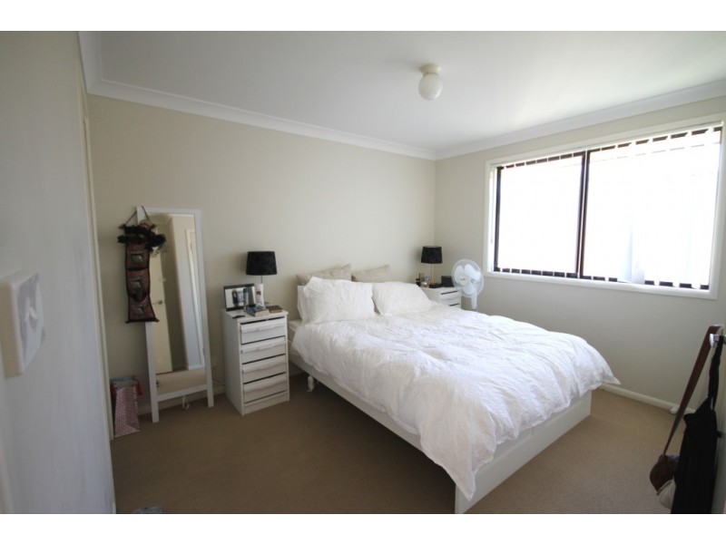 2/12 Wren Close, Tamworth NSW 2340