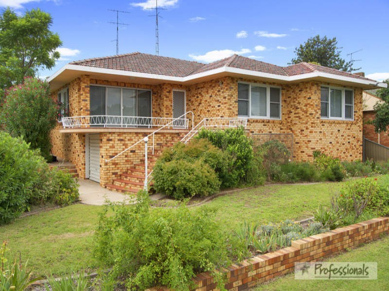 8 Dumaresq Street, Tamworth NSW 2340