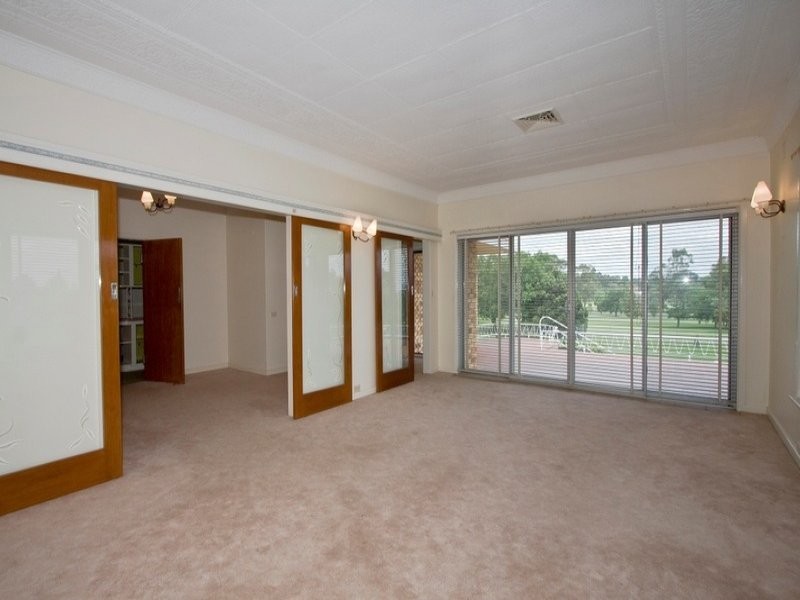 8 Dumaresq Street, Tamworth NSW 2340