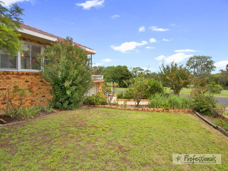8 Dumaresq Street, Tamworth NSW 2340