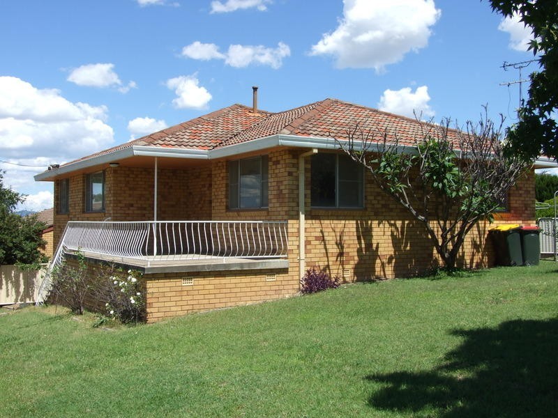107 Wilburtree Street, Tamworth NSW 2340