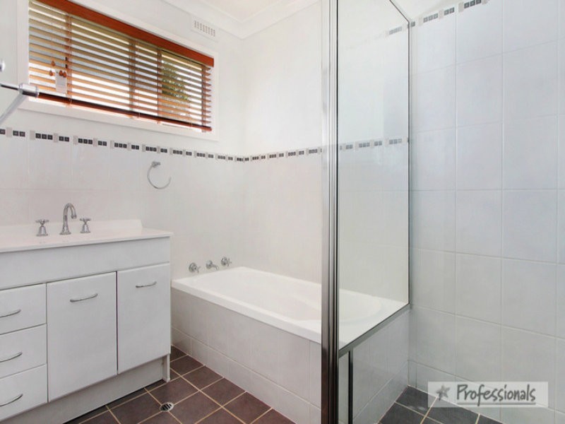 16 Gladys  Street, Tamworth NSW 2340