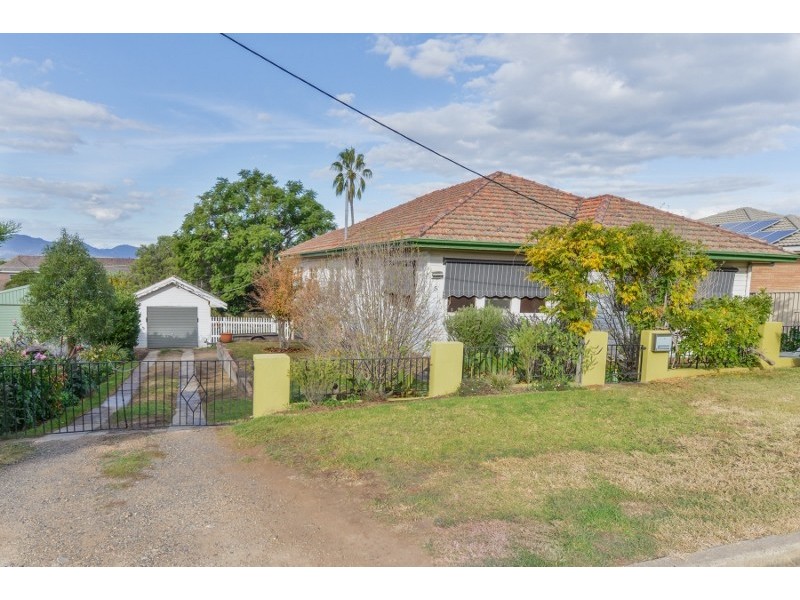 5 Tebbutt Street, Quirindi NSW 2343