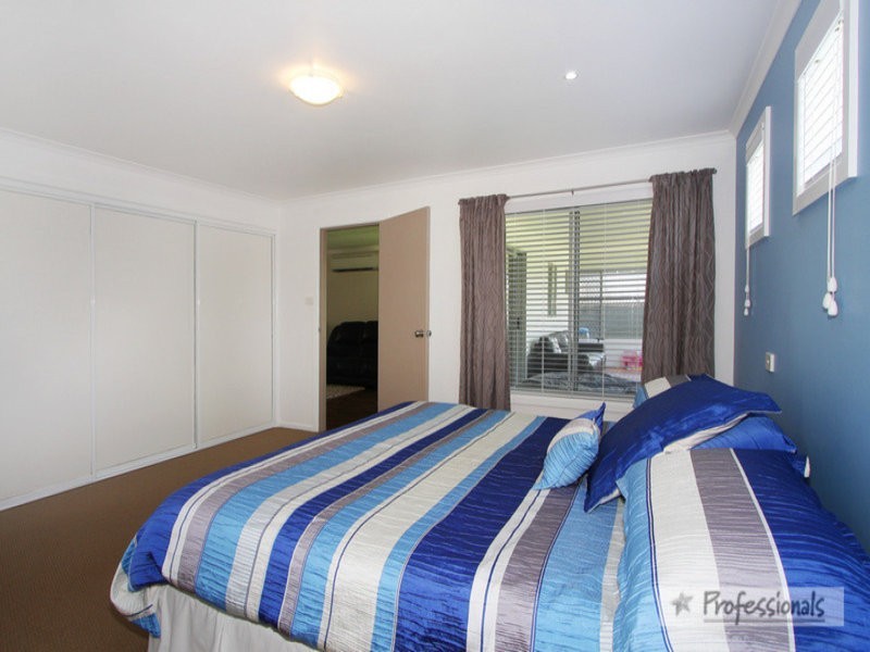 1 Damar Avenue, Kootingal NSW 2352