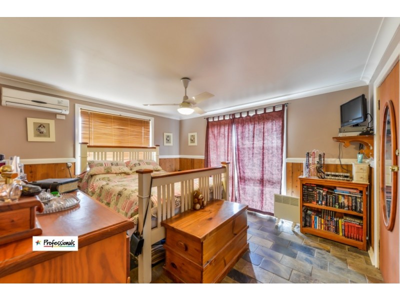 76 Woodside Chase, Kootingal NSW 2352