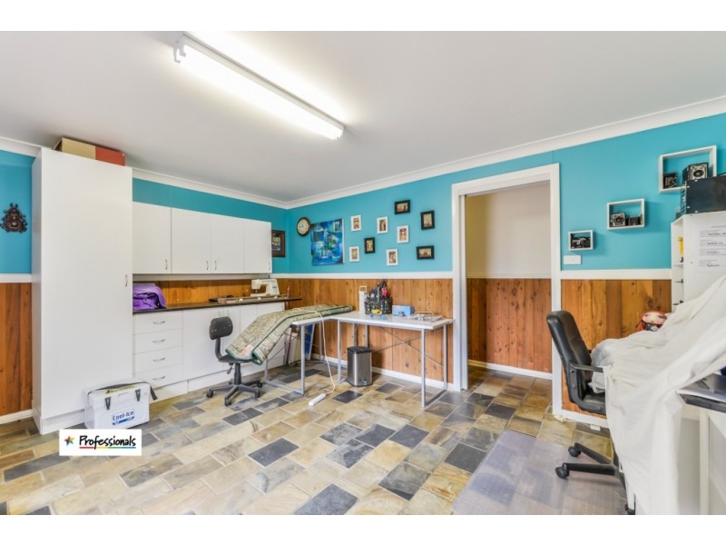 76 Woodside Chase, Kootingal NSW 2352