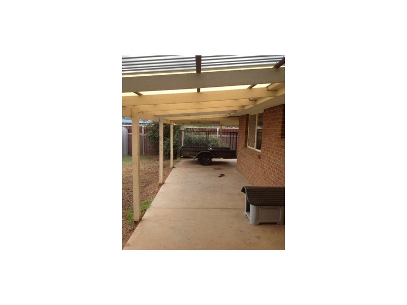 63 Warral Road, Tamworth NSW 2340