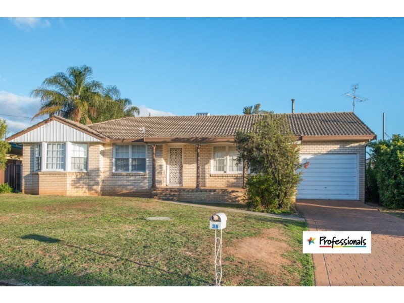 38 Arinya Street, Tamworth NSW 2340