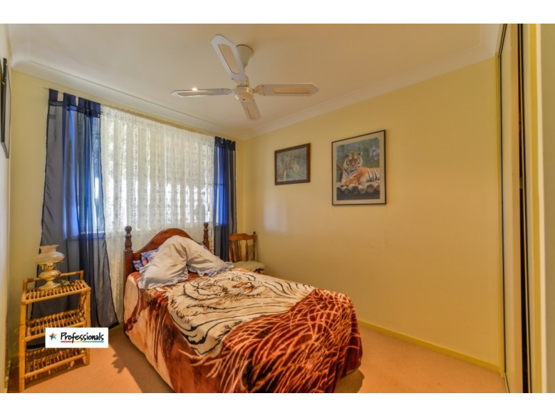 4- 6 Garden Street, Kootingal NSW 2352