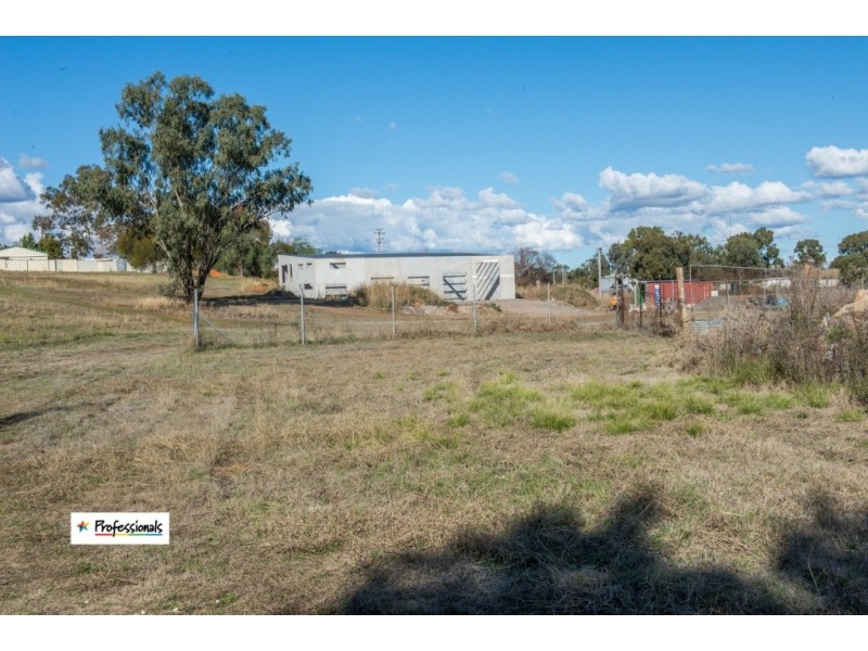 14 Crawford Street, Tamworth NSW 2340