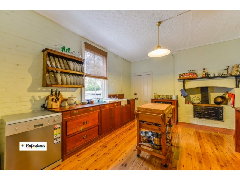 119-121 Manilla Street, Manilla NSW 2346
