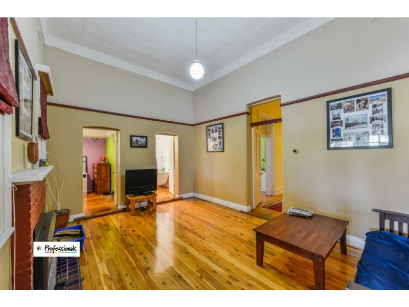 119-121 Manilla Street, Manilla NSW 2346
