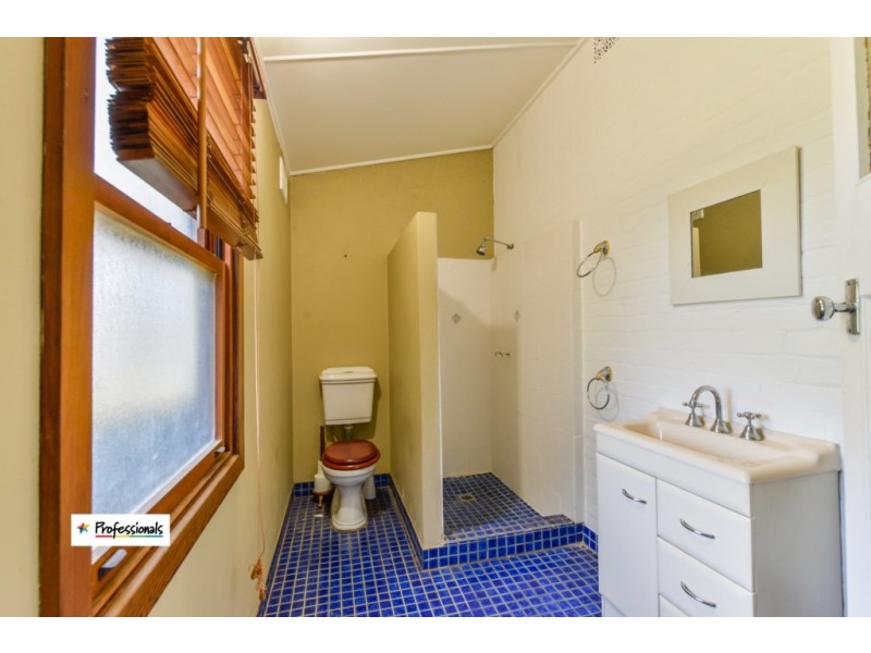 119-121 Manilla Street, Manilla NSW 2346