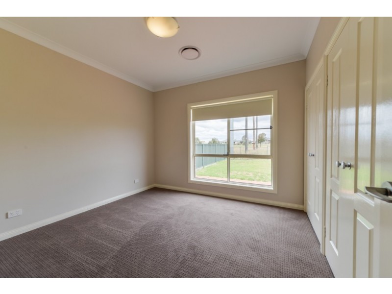 86A The Heights, Tamworth NSW 2340