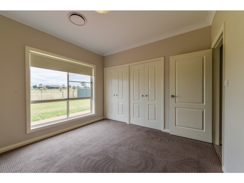 86A The Heights, Tamworth NSW 2340