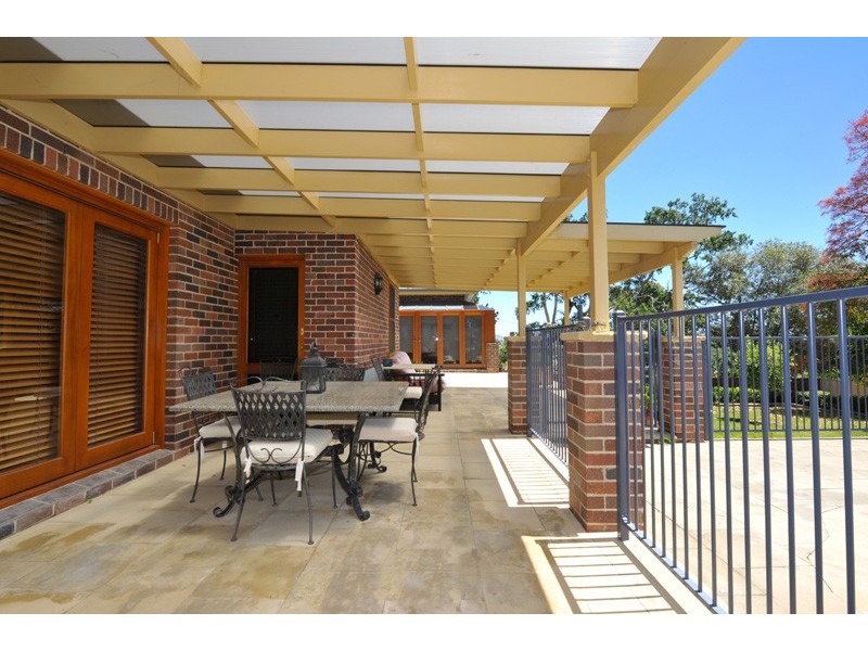 98 Upper Street, East Tamworth NSW 2340