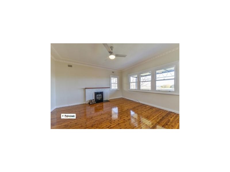 6 Neridah Ave, East Tamworth NSW 2340