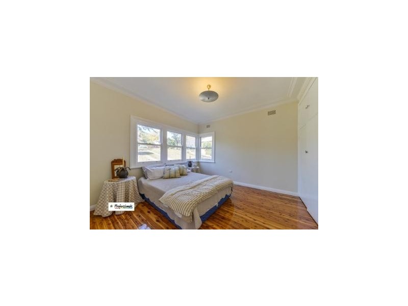 6 Neridah Ave, East Tamworth NSW 2340