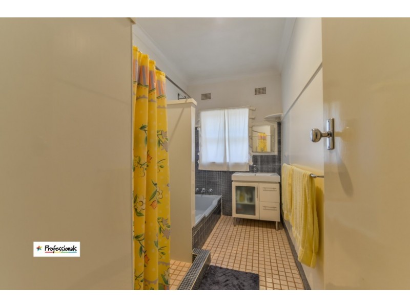 26 Lancaster Avenue, Tamworth NSW 2340