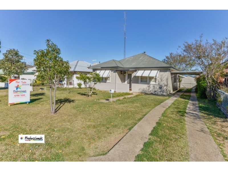 52 Mathews Street, Tamworth NSW 2340