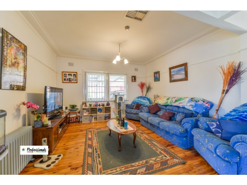 52 Mathews Street, Tamworth NSW 2340