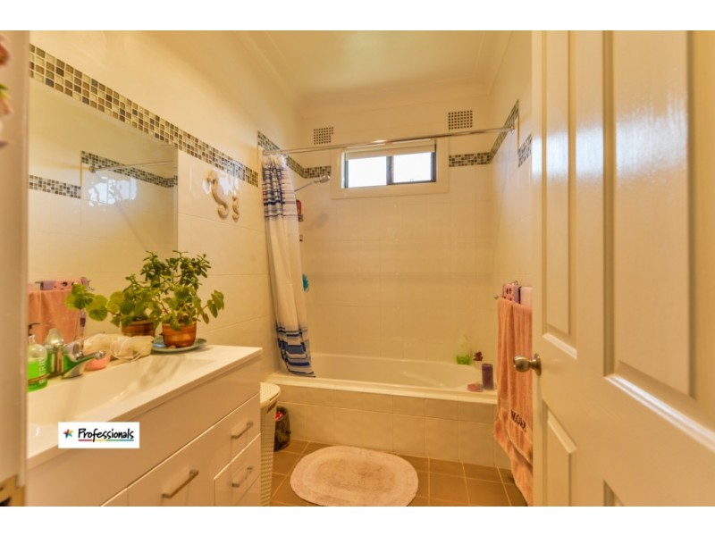 52 Mathews Street, Tamworth NSW 2340