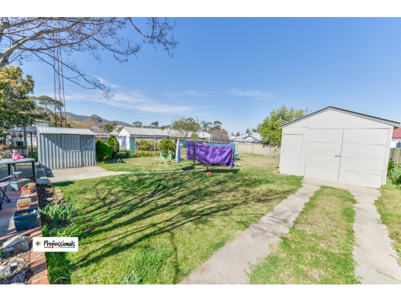 52 Mathews Street, Tamworth NSW 2340
