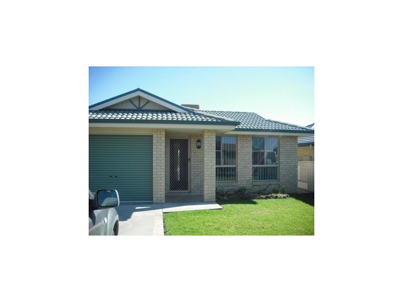 21A Banks Street, Westdale NSW 2340