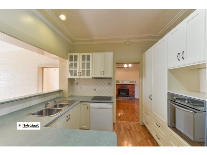 23 Heugh Street, Tamworth NSW 2340