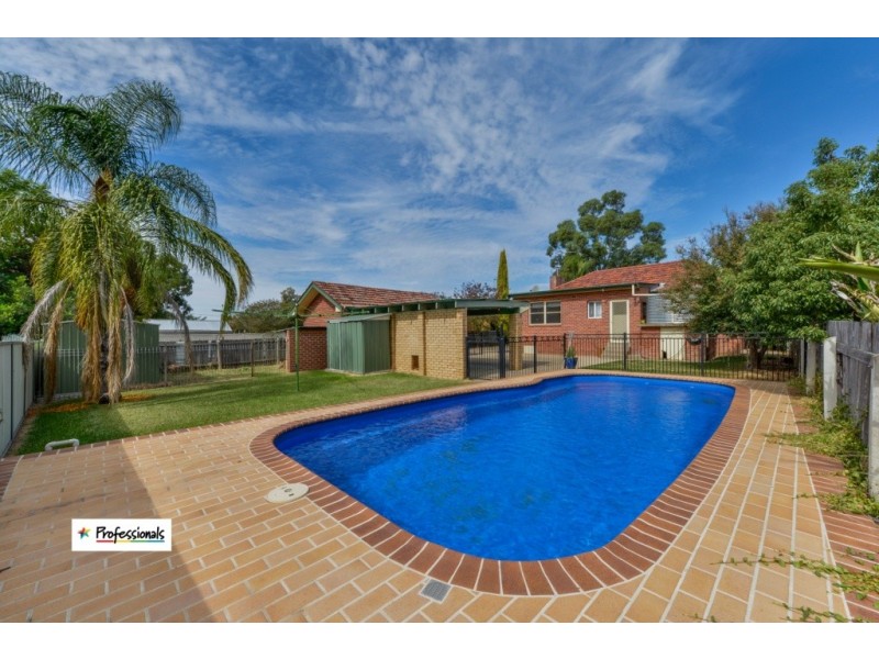 23 Heugh Street, Tamworth NSW 2340