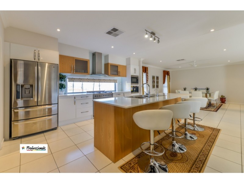 33 Flagstaff Road, Tamworth NSW 2340