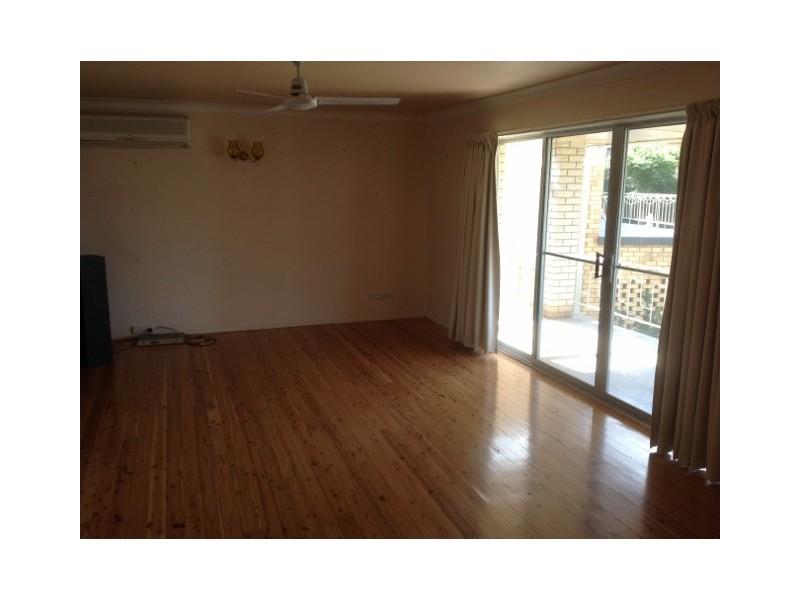 74 McRae Street, Tamworth NSW 2340