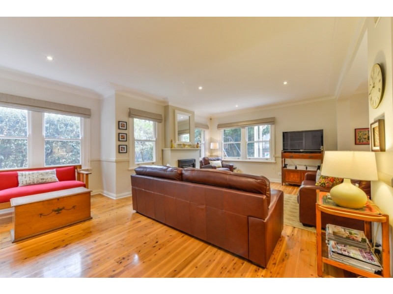 18 Golf Street, Tamworth NSW 2340