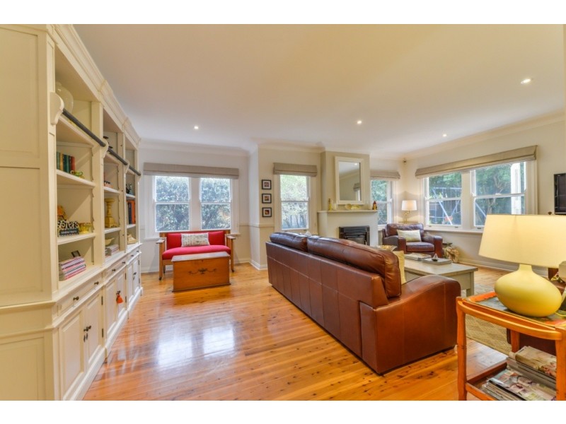 18 Golf Street, Tamworth NSW 2340