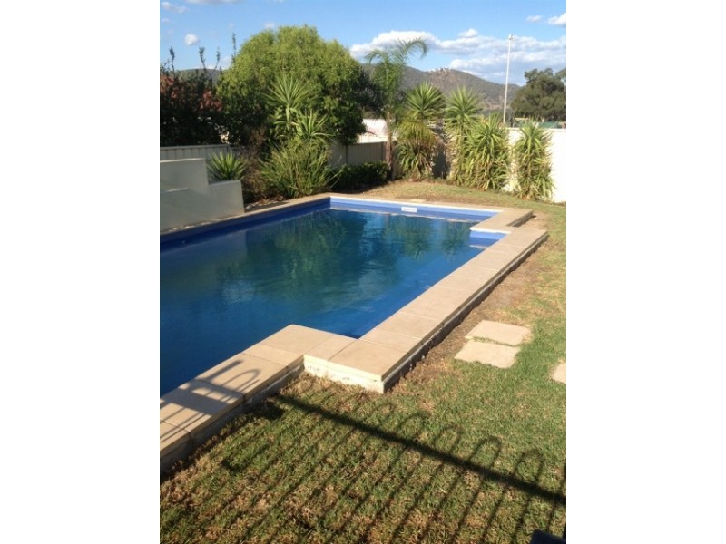 14 Flynn Street, Tamworth NSW 2340