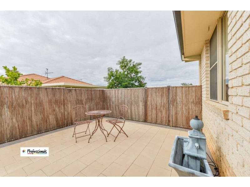 4 Giles Place, Tamworth NSW 2340
