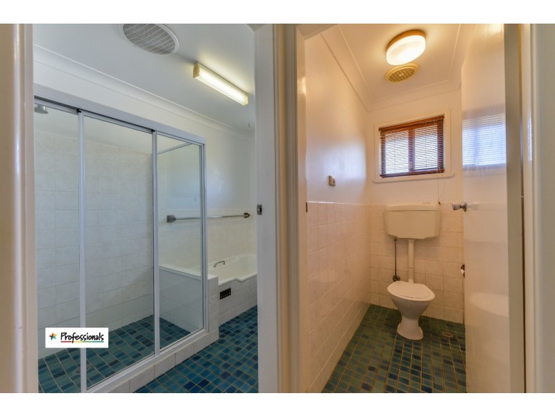 24 Grant Street, Tamworth NSW 2340