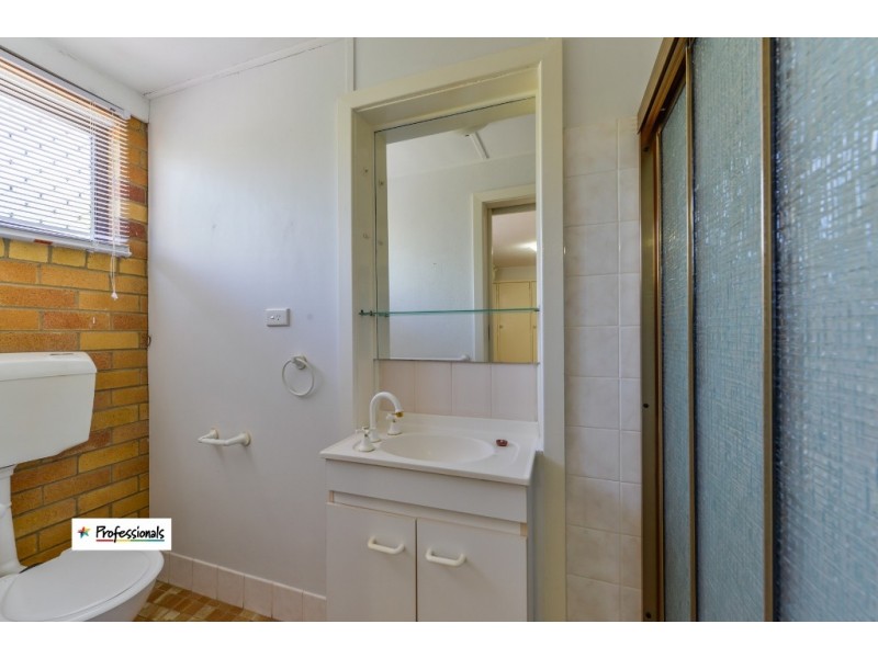 24 Grant Street, Tamworth NSW 2340