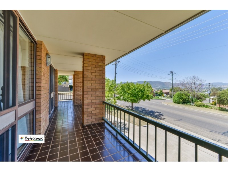 24 Grant Street, Tamworth NSW 2340