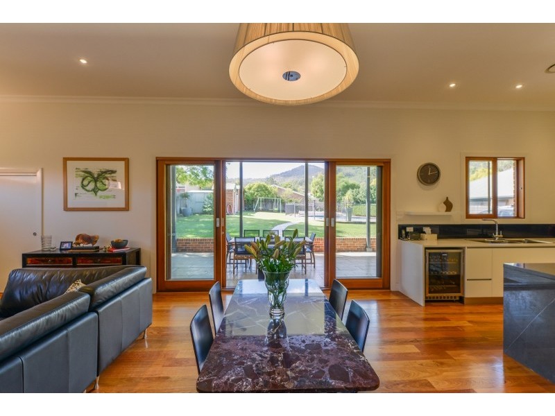 64 Napier Street, Tamworth NSW 2340