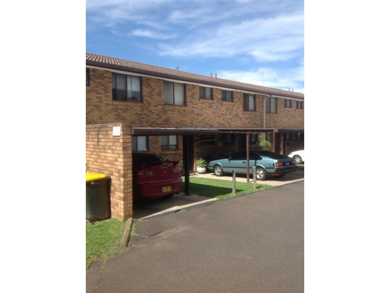 1/16 Barton Lane, Tamworth NSW 2340