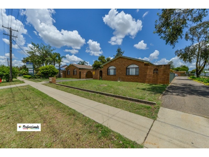 1 and 2. 259 Goonoo Goonoo Road, Tamworth NSW 2340