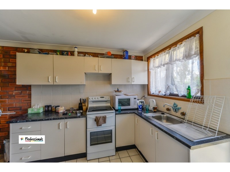 1 and 2. 259 Goonoo Goonoo Road, Tamworth NSW 2340