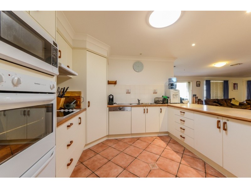 15 Eureka Place, Tamworth NSW 2340