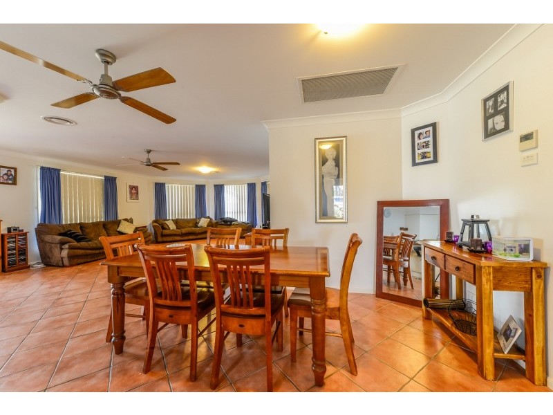 15 Eureka Place, Tamworth NSW 2340