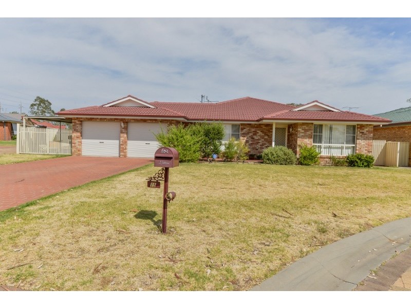 15 Eureka Place, Tamworth NSW 2340