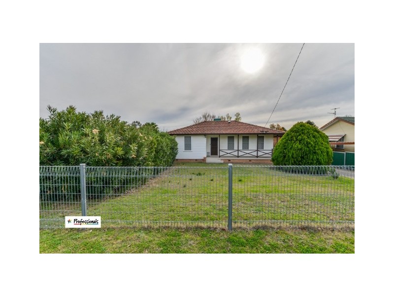 108 Susanne Street, Tamworth NSW 2340