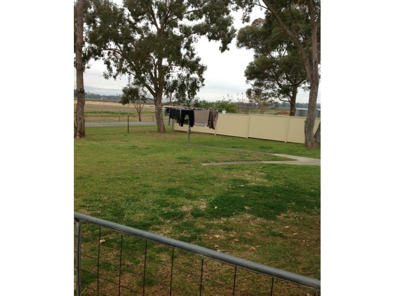 2/18 Harrier Parade, Tamworth NSW 2340