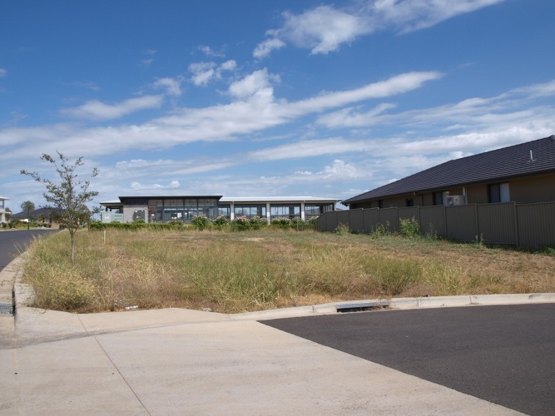 70 Peak Drive, Tamworth NSW 2340