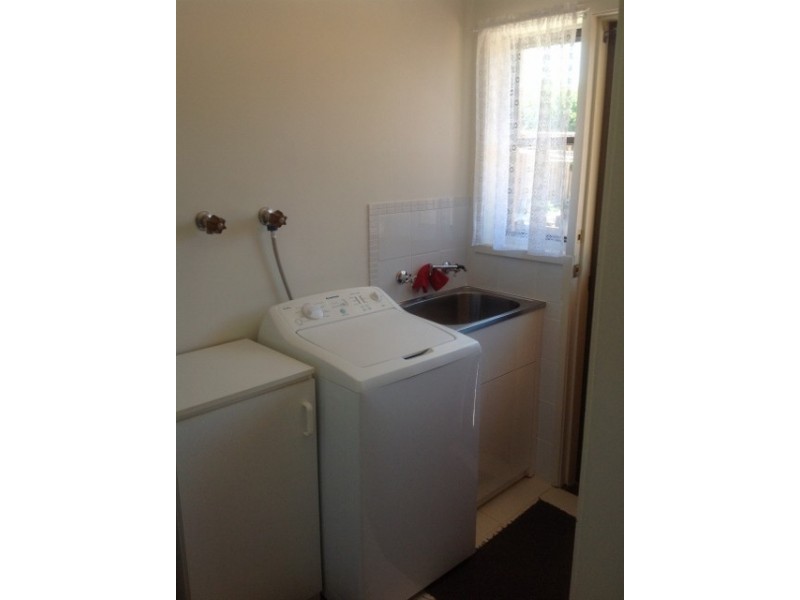 23 Damar Ave, Kootingal NSW 2352